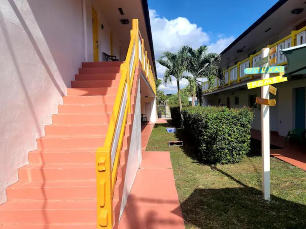 A4 - Endless Summer Rentals - Downtown Apartment Near Park, Ports, And Beach Fort Lauderdale Exterior foto