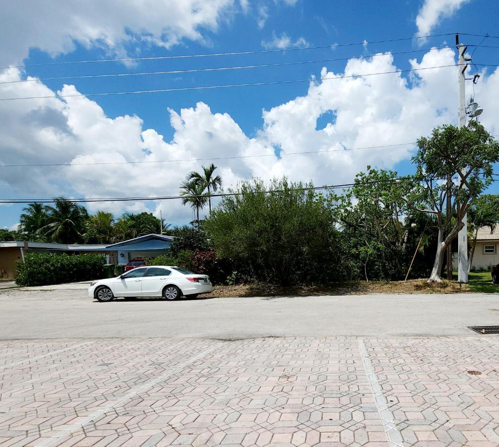 A4 - Endless Summer Rentals - Downtown Apartment Near Park, Ports, And Beach Fort Lauderdale Exterior foto